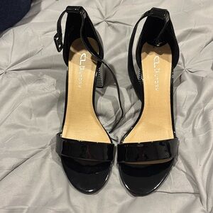 Chinese laundry dress sandal size 10 black and white 3 inch heel